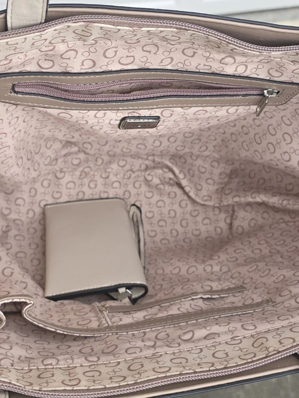 Guess Tote With Small Wallet